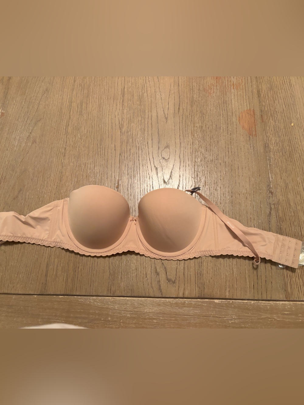 Nude Smooth T-Shirt Bra can be worn strapless NWT 36D AERIE